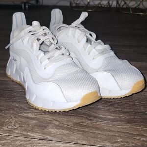 Reebok Zig Dynamica sneakers Size 8.5 Women
